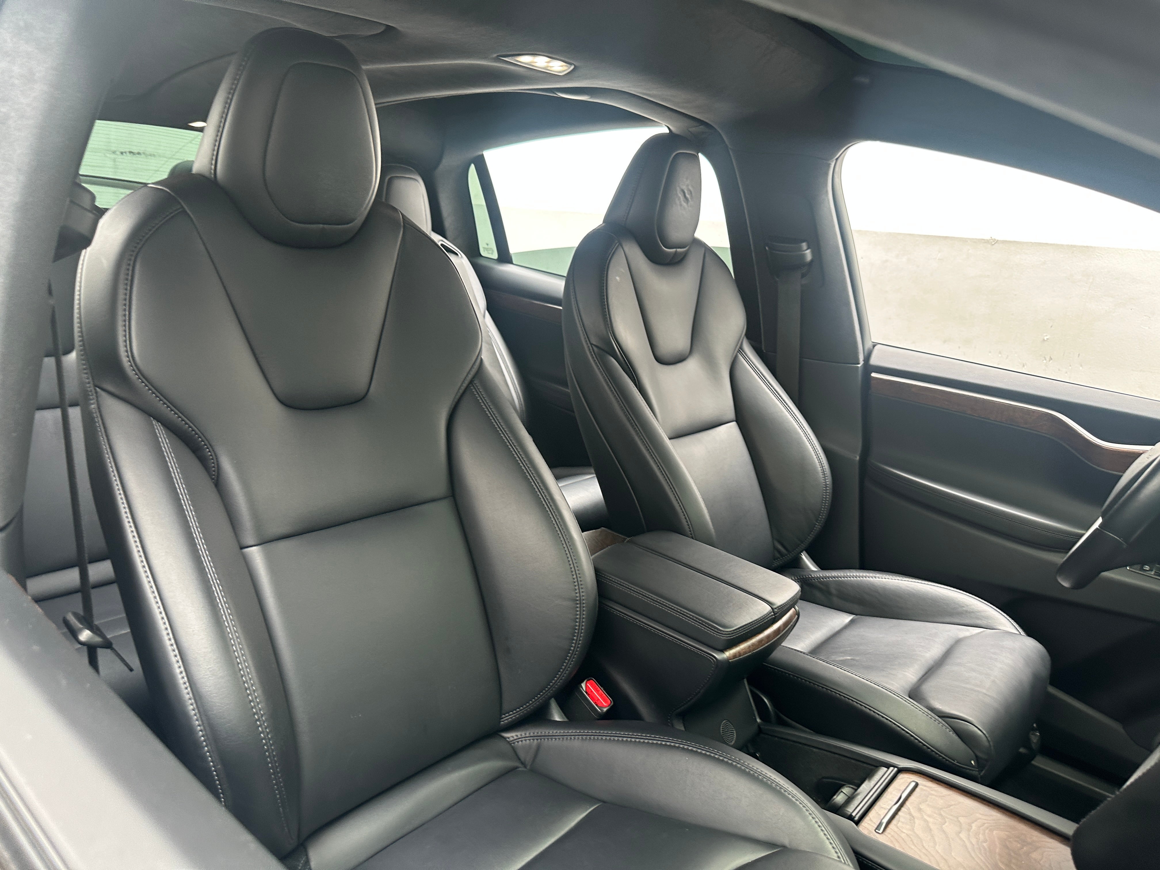tesla model x 2021 5YJXCBE29MF323871 image tesla model x 2021 5YJXCBE29MF323871 image